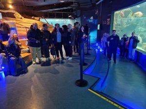 ΕΚΠΑΙΔΕΥΤΙΚΗ ΕΠΙΣΚΕΨΗ ΚΑΙ ΞΕΝΑΓΗΣΗ ΣΤΟΝ &#8220;ΘΑΛΑΣΣΟΚΟΣΜΟ&#8221; ΚΡΗΤΗΣ 30-04-2025