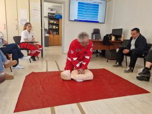 ΕΚΠΑΙΔΕΥΣΗ ΑΠΟ ΤΟΝ ΤΟΜΕΑ ΗΡΑΚΛΕΙΟΥ ΤΩΝ ΕΘΕΛΟΝΤΩΝ ΣΑΜΑΡΕΙΤΩΝ, ΔΙΑΣΩΣΤΩΝ &#038; ΝΑΥΑΓΟΣΩΣΤΩΝ ΤΟΥ Ε.Ε.Σ. 04-05-2025 Ελληνικού Ερυθρού Σταυρού