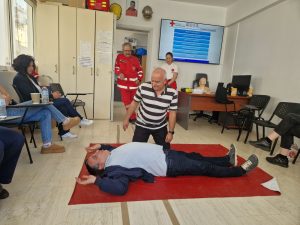 ΕΚΠΑΙΔΕΥΣΗ ΑΠΟ ΤΟΝ ΤΟΜΕΑ ΗΡΑΚΛΕΙΟΥ ΤΩΝ ΕΘΕΛΟΝΤΩΝ ΣΑΜΑΡΕΙΤΩΝ, ΔΙΑΣΩΣΤΩΝ &#038; ΝΑΥΑΓΟΣΩΣΤΩΝ ΤΟΥ Ε.Ε.Σ. 04-05-2025 Ελληνικού Ερυθρού Σταυρού