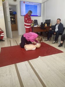 ΕΚΠΑΙΔΕΥΣΗ ΑΠΟ ΤΟΝ ΤΟΜΕΑ ΗΡΑΚΛΕΙΟΥ ΤΩΝ ΕΘΕΛΟΝΤΩΝ ΣΑΜΑΡΕΙΤΩΝ, ΔΙΑΣΩΣΤΩΝ &#038; ΝΑΥΑΓΟΣΩΣΤΩΝ ΤΟΥ Ε.Ε.Σ. 04-05-2025 Ελληνικού Ερυθρού Σταυρού