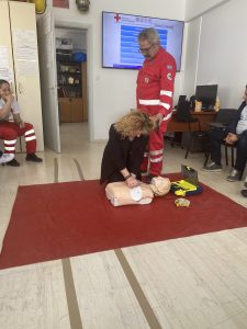 ΕΚΠΑΙΔΕΥΣΗ ΑΠΟ ΤΟΝ ΤΟΜΕΑ ΗΡΑΚΛΕΙΟΥ ΤΩΝ ΕΘΕΛΟΝΤΩΝ ΣΑΜΑΡΕΙΤΩΝ, ΔΙΑΣΩΣΤΩΝ &#038; ΝΑΥΑΓΟΣΩΣΤΩΝ ΤΟΥ Ε.Ε.Σ. 04-05-2025 Ελληνικού Ερυθρού Σταυρού