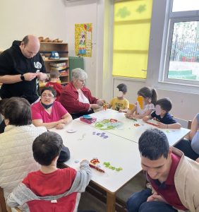 ΔΙΑΔΙΚΤΥΑΚΗ ΔΡΑΣΗ ΕΥΑΙΣΘΗΤΟΠΟΙΗΣΗΣ ΜΕ ΤΟ ΔΗΜΟΤΙΚΟ ΣΧΟΛΕΙΟ ΚΟΥΡΝΑ ΧΑΝΙΩΝ 07-05-2025