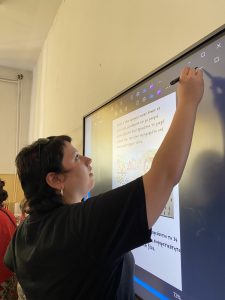 ΔΗΜΙΟΥΡΓΙΑ &#038; ΠΑΡΟΥΣΙΑΣΗ ΠΑΡΑΜΥΘΙΟΥ ΑΠΟ ΦΟΙΤΗΤΡΙΕΣ ΤΟΥ ΕΛ.ΜΕ.ΠΑ. ΣΤΟ ΠΛΑΙΣΙΟ ΕΠΟΠΤΕΙΑΣ ΙΙΙ 04-06-2025